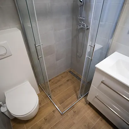 公寓 Family-friendly With Swimming Pool Cove Modrave, Sibenik - 20191