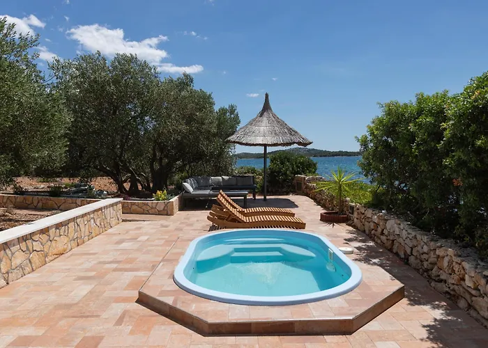 Family-friendly With Swimming Pool Cove Modrave, Sibenik - 20191