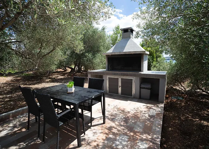 Family-friendly With Swimming Pool Cove Modrave, Sibenik - 20191