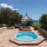 Family-friendly With Swimming Pool Cove Modrave, Sibenik - 20191