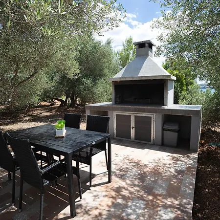 Family-friendly With Swimming Pool Cove Modrave, Sibenik - 20191